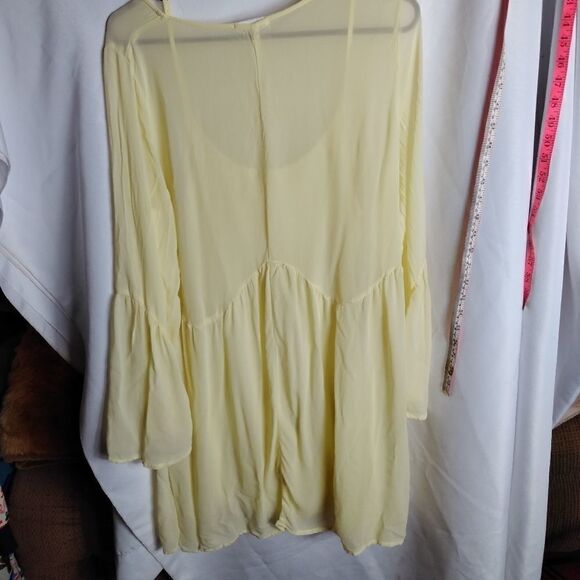 Lacausa 2 piece top - Picture 2 of 9